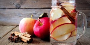 Boisson detox : la detox water a la pomme