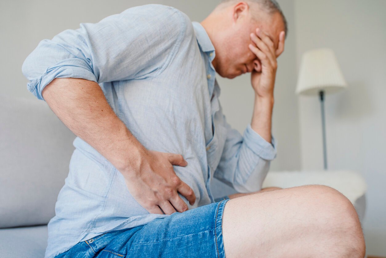 Diagnosing Stomach Cancer: What Bloating and Burning Symptoms Reveal