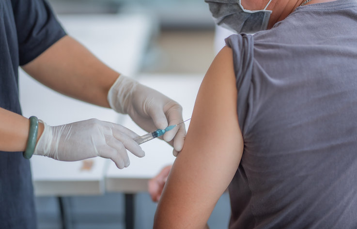 Pfizer ou Moderna, vous pouvez recevoir deux doses de vaccins à ARN messager différents