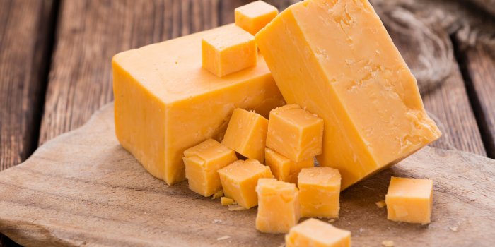 Minceur : quels fromages des salades dâÃ©tÃ© sont les plus caloriques ?