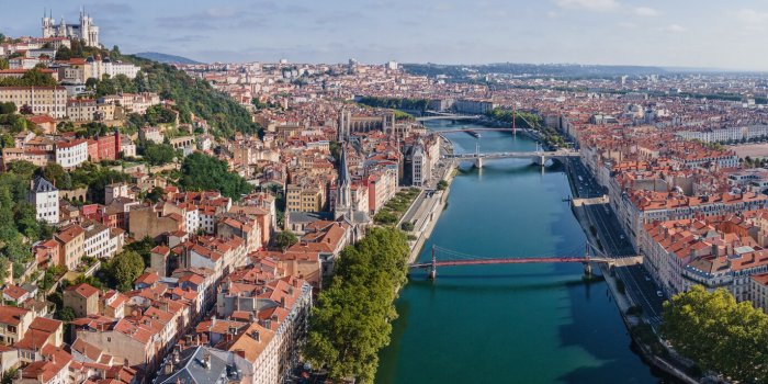 Troubles respiratoires : alerte rouge Ã  l'ambroisie dans 12 dÃ©partements