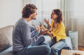 Pourquoi la communication est-elle aujourd’hui plus difficile dans les familles ? 