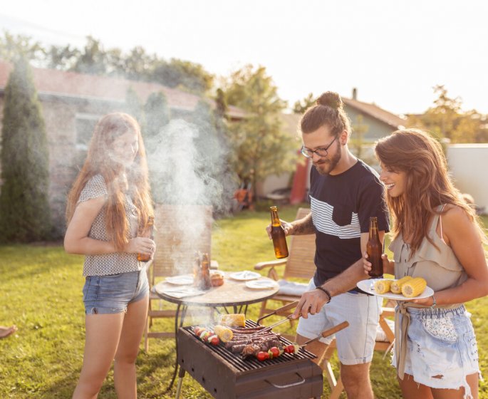 Chipolatas, merguez et vegetales : les pires marques de saucisses a griller selon 60 millions de consommateurs