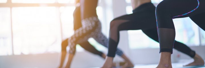 5 Minute Pilates Ab Workout  Yoga pour maigrir, Ventre tonique, Abdos yoga
