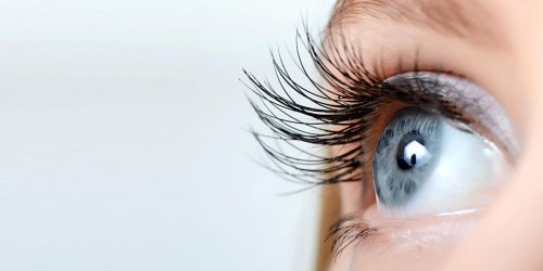 Des cils trop longs peuvent entrainer des infections de l’œil