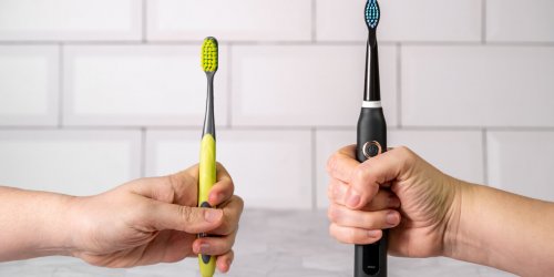 Ce qu’il faut faire avec votre brosse a dents quand il fait chaud