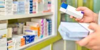 800 medicaments couramment prescrits contiennent du dioxyde de titane