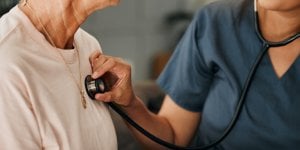 Pourquoi les mesures en cas d’insuffisance cardiaque sont difficiles a suivre pour les patients ?