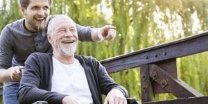 Comment rester actif et en forme apres 60 ans : astuces et conseils pour les seniors ?