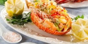 Salade de homard a la mangue et pamplemouse