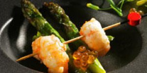 Duo d-asperges et de crevettes 