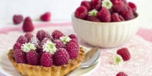 Tartelettes aux framboises et basilic