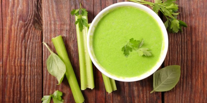 Une idée de soupe d'été pour perdre du poids