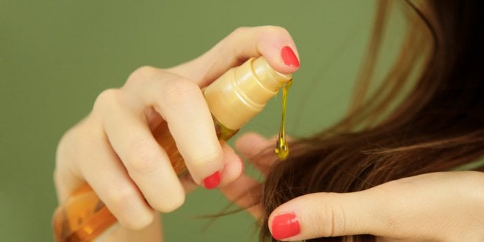 Chute de cheveux : une repousse rapide grâce à l'huile de sésame