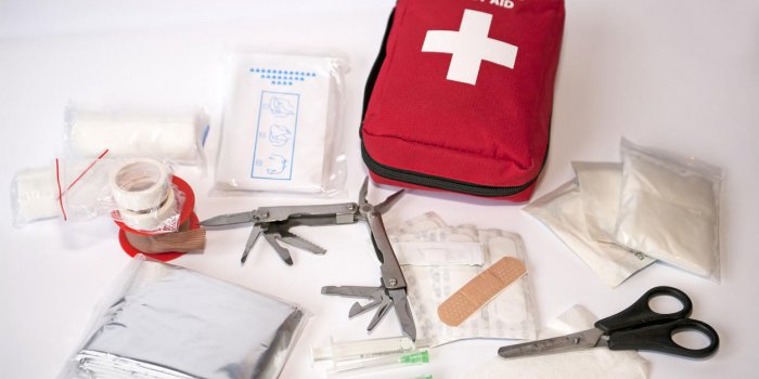 Inondations, feux... La Croix Rouge recommande de preparer un sac d-urgence 
